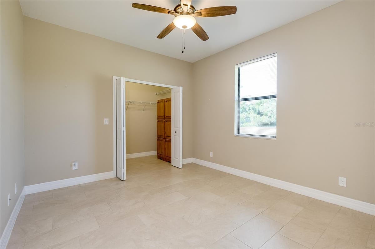 545 PEMBROKE DRIVE — photo 48 of 51