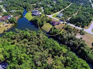 545 PEMBROKE DRIVE — photo 18 of 51