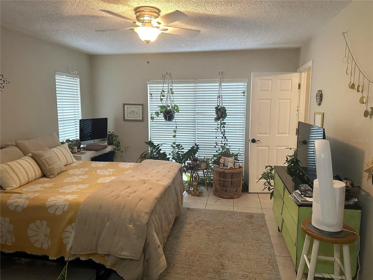 1170 WEXFORD DRIVE — photo 28 of 39