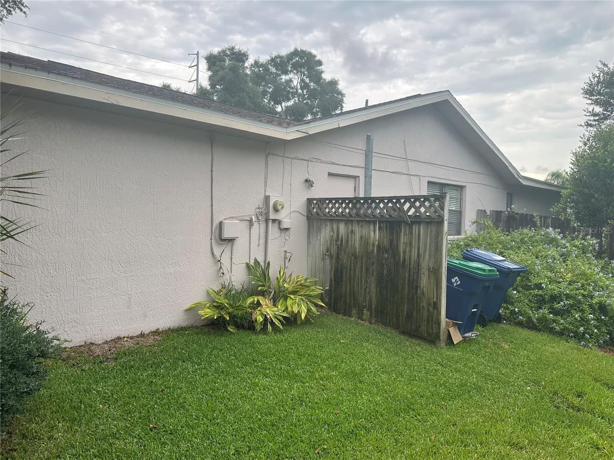 1170 WEXFORD DRIVE — photo 38 of 39