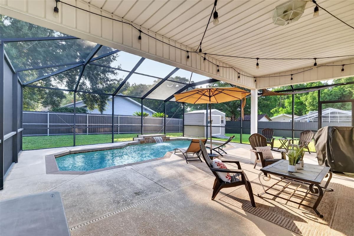 1 TEAK COURT — photo 28 of 34