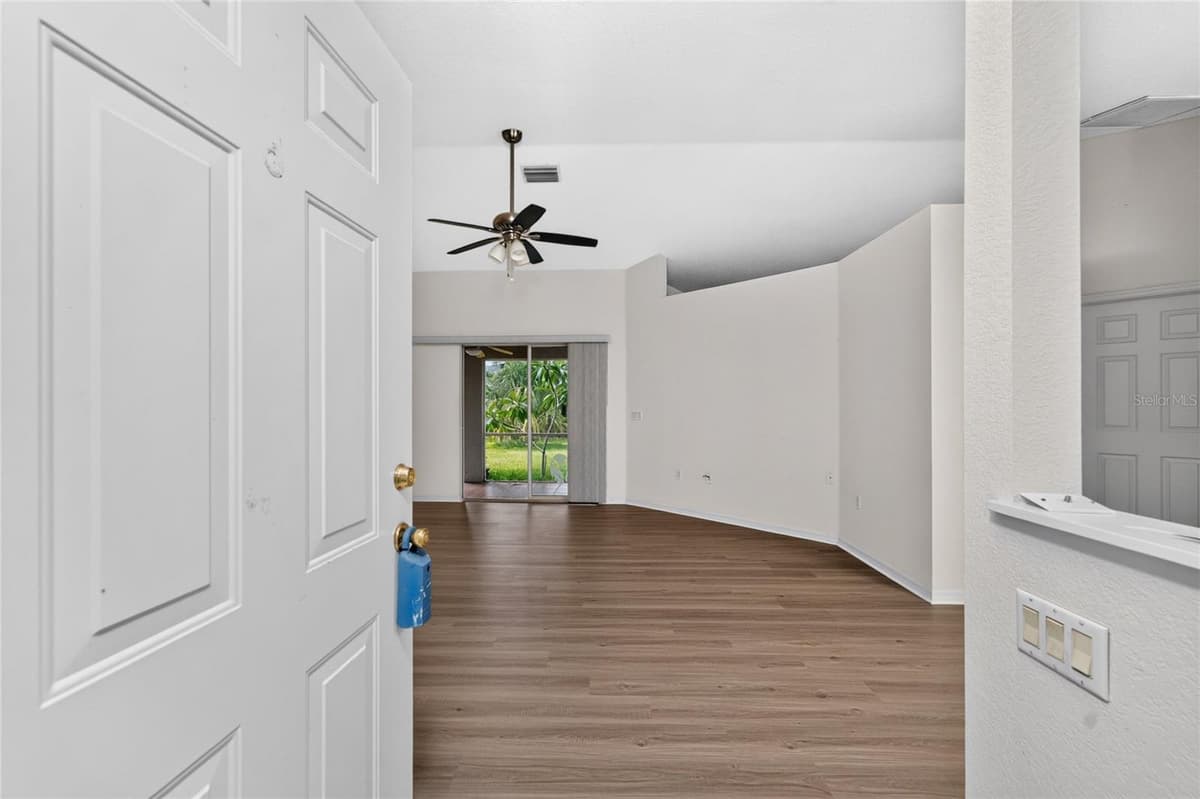 3871 COQUINA AVENUE — photo 4 of 50