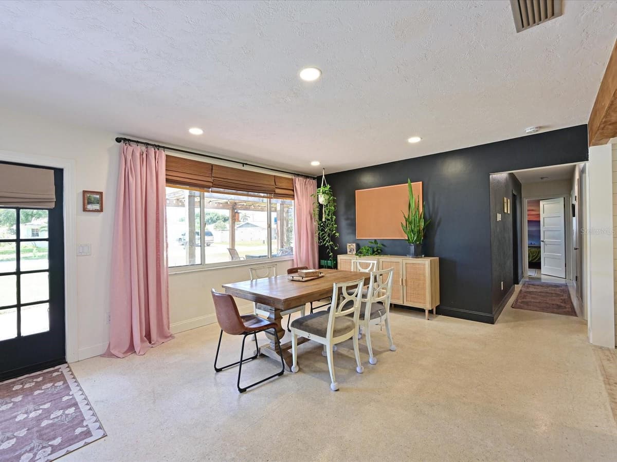 5812 2ND AVENUE — photo 4 of 27