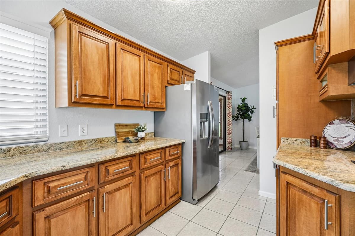 710 CORTEZ AVENUE — photo 16 of 37
