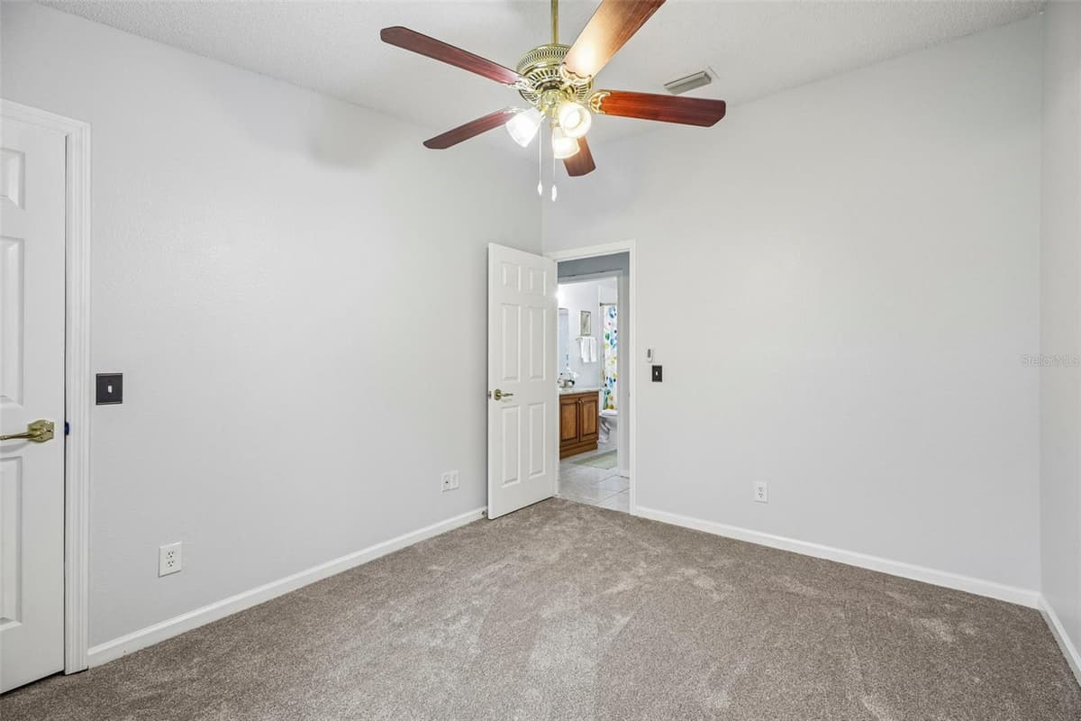 710 CORTEZ AVENUE — photo 22 of 37