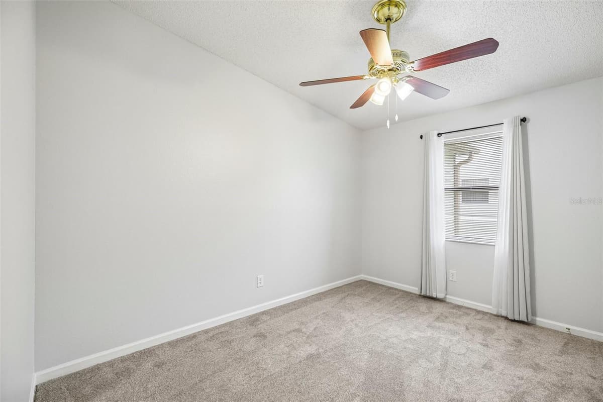 710 CORTEZ AVENUE — photo 20 of 37