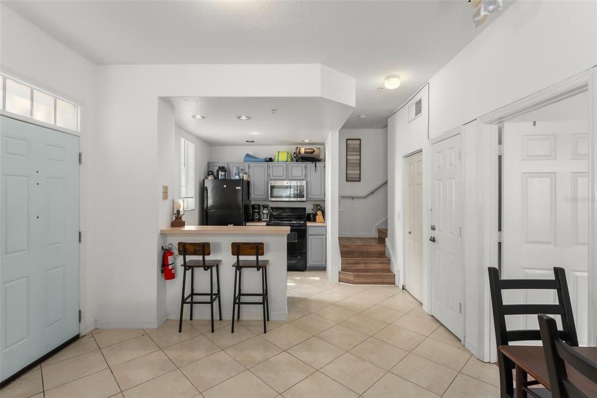 4000 VENETIAN BAY DRIVE — photo 9 of 34