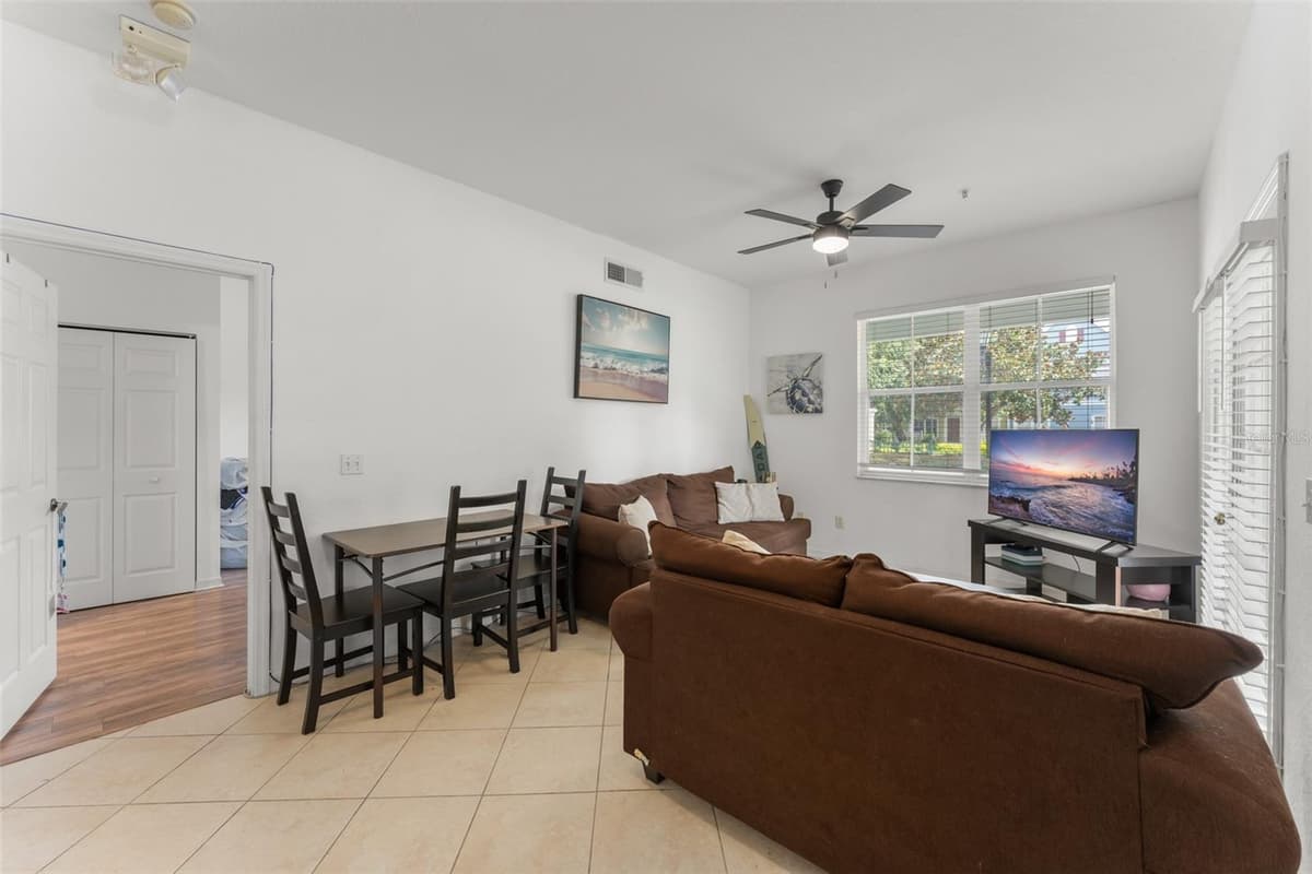 4000 VENETIAN BAY DRIVE — photo 5 of 34