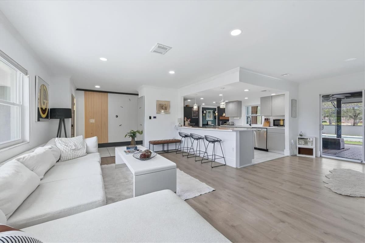 3615 EGERTON CIRCLE — photo 5 of 38