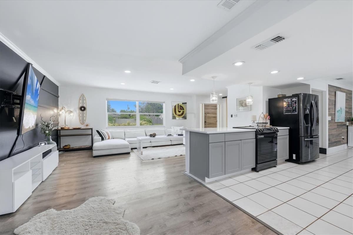 3615 EGERTON CIRCLE — photo 8 of 38