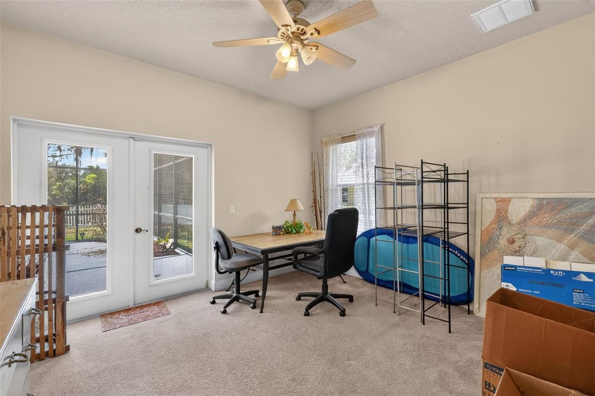 720 NORTHWEST SNUG HARBOR ROAD — photo 16 of 30