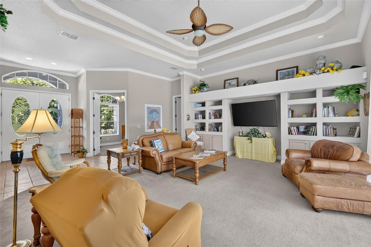 720 NORTHWEST SNUG HARBOR ROAD — photo 5 of 30