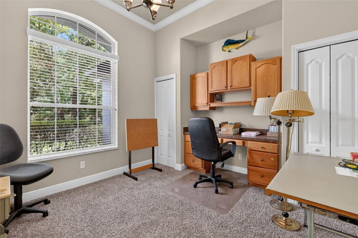 720 NORTHWEST SNUG HARBOR ROAD — photo 17 of 30