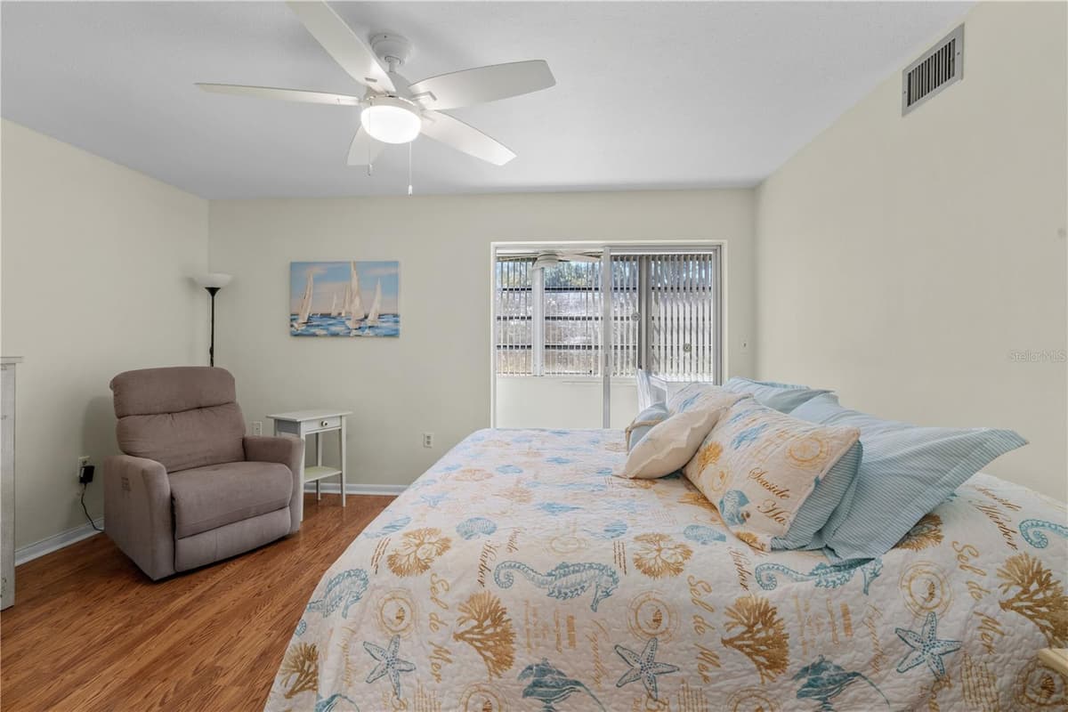 7801 11TH STREET — photo 17 of 23