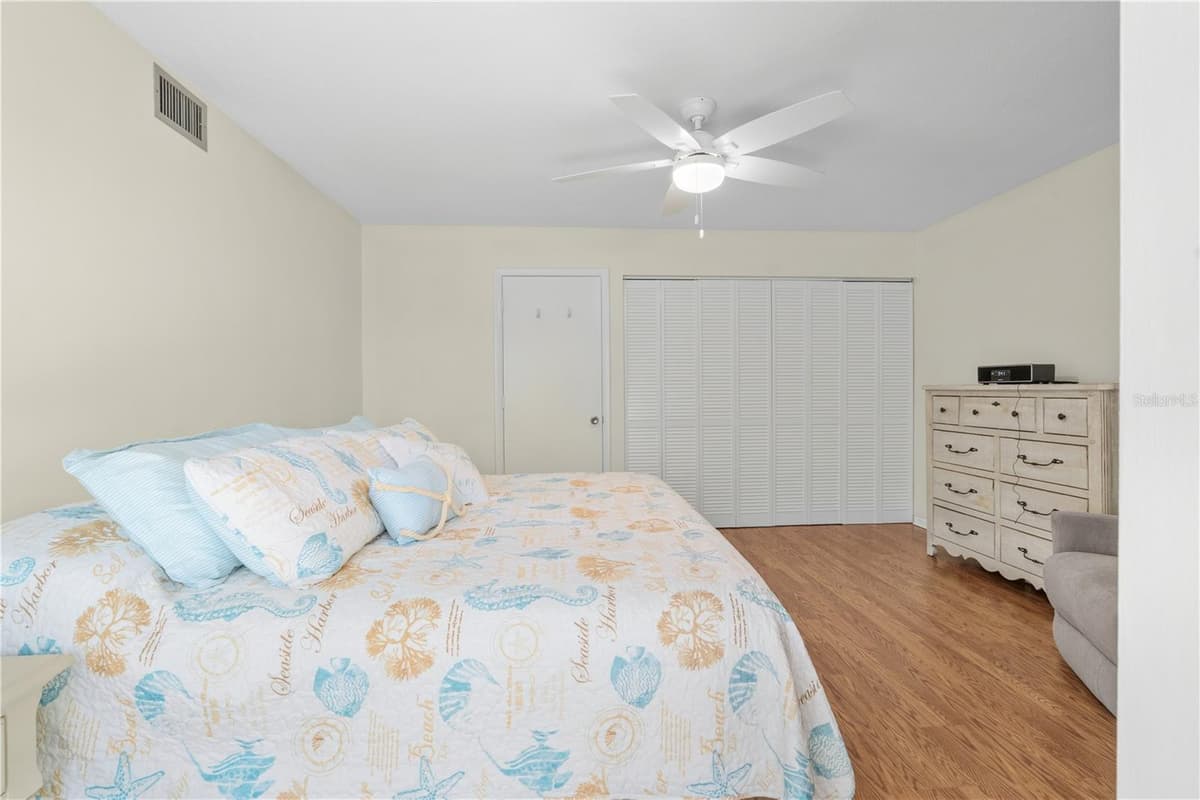 7801 11TH STREET — photo 21 of 23