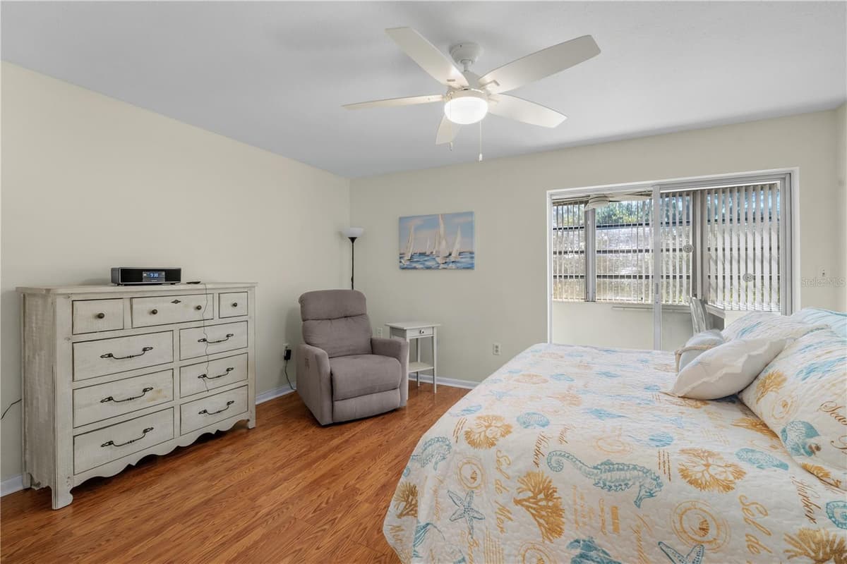 7801 11TH STREET — photo 18 of 23