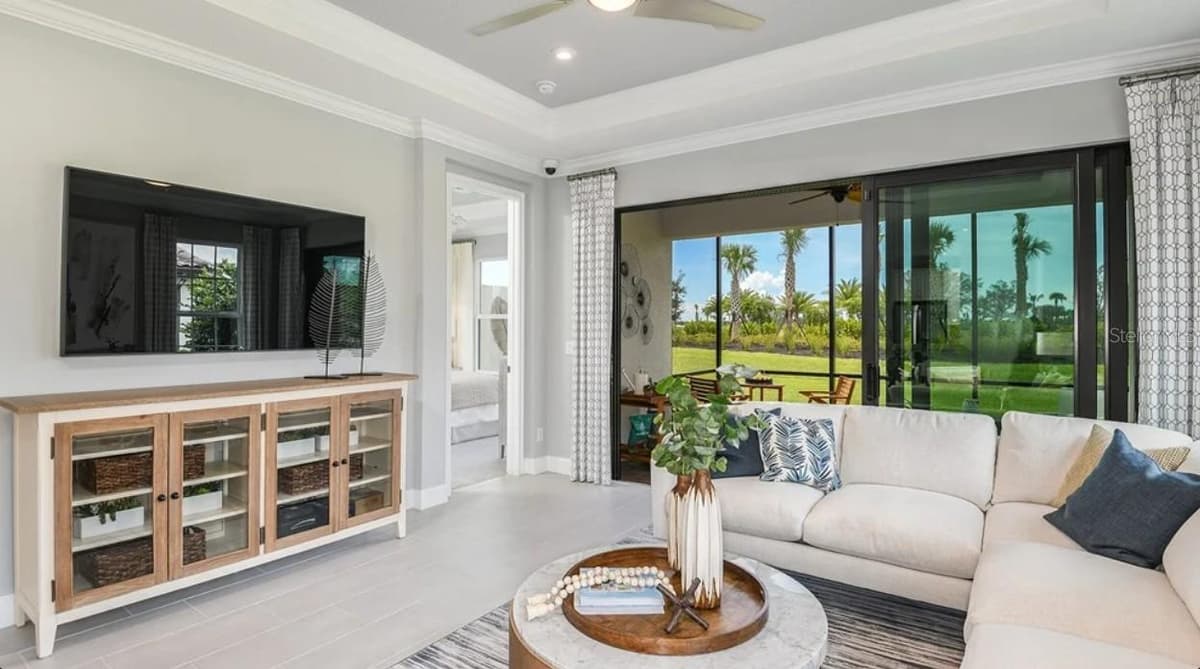 3209 TORTA COURT — photo 13 of 47