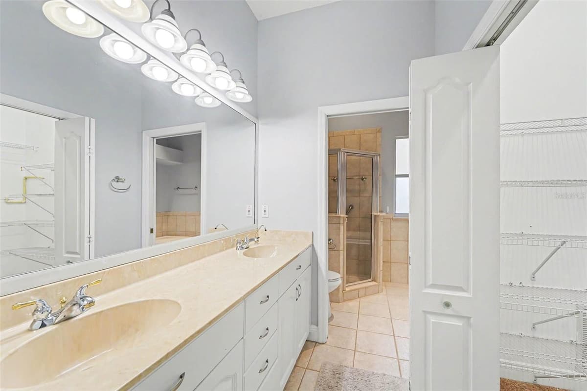 7533 HATTERAS DR — photo 17 of 27