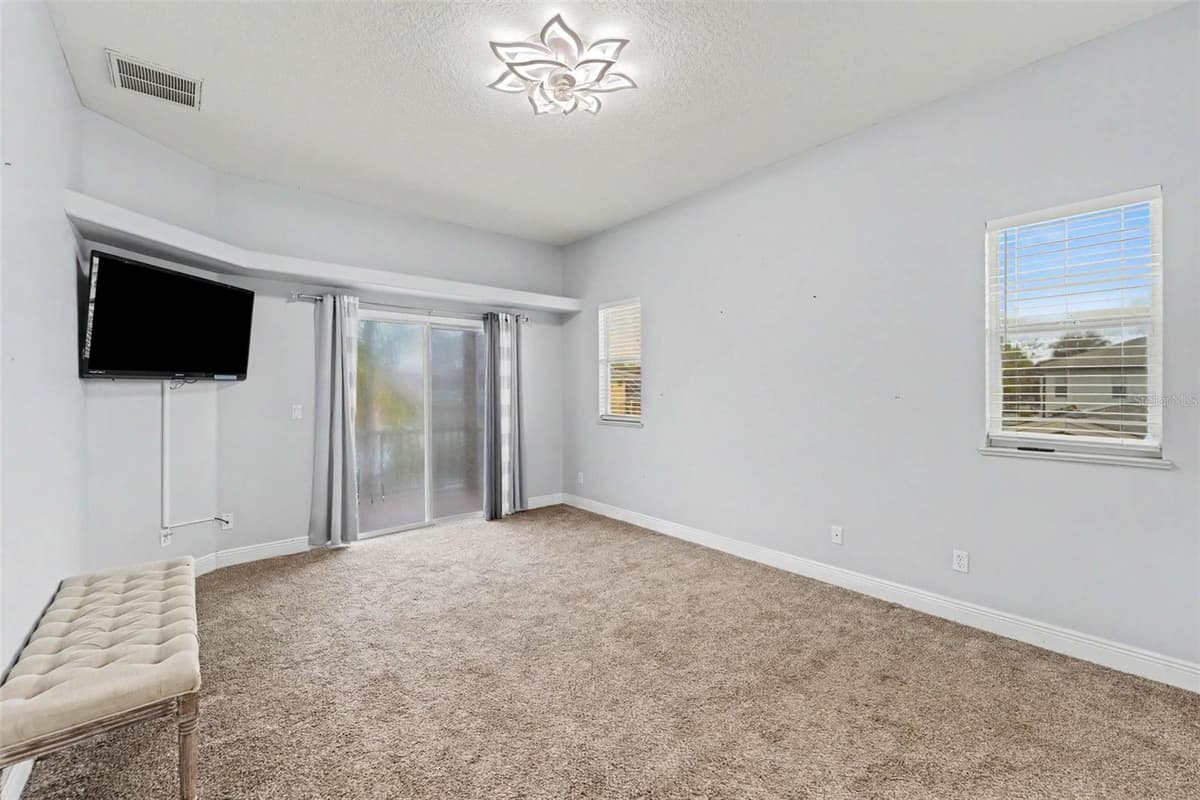 7533 HATTERAS DR — photo 18 of 27