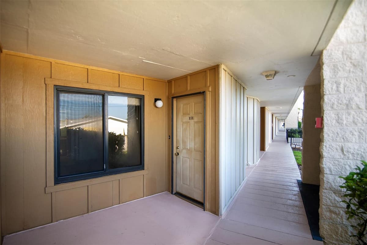 2600 OCEAN SHORE BOULEVARD — photo 3 of 42