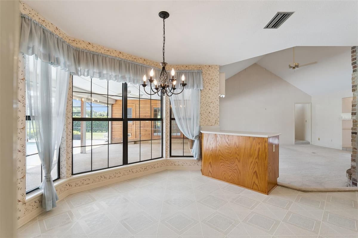1429 MAJESTIC OAK DRIVE — photo 16 of 52