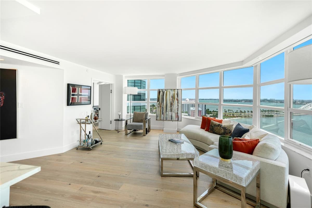 888 BOULEVARD OF THE ARTS — photo 40 of 72