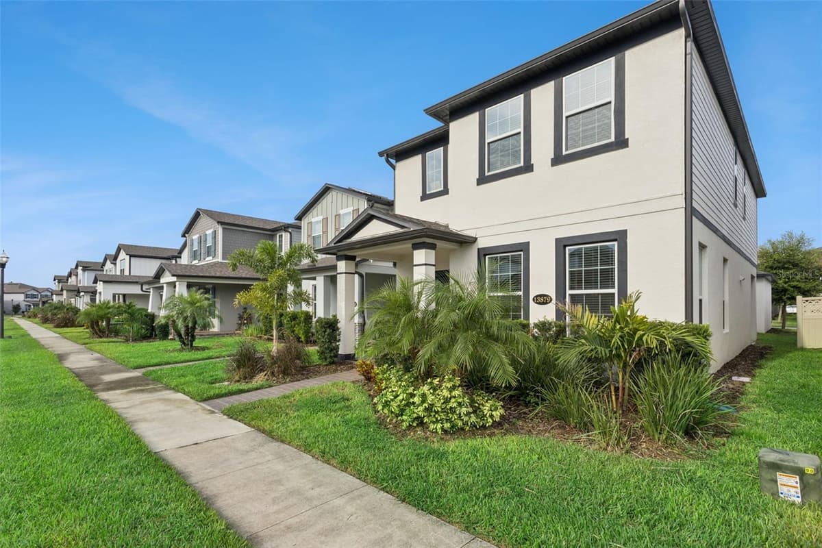 13879 LANYARD WAY — photo 4 of 43