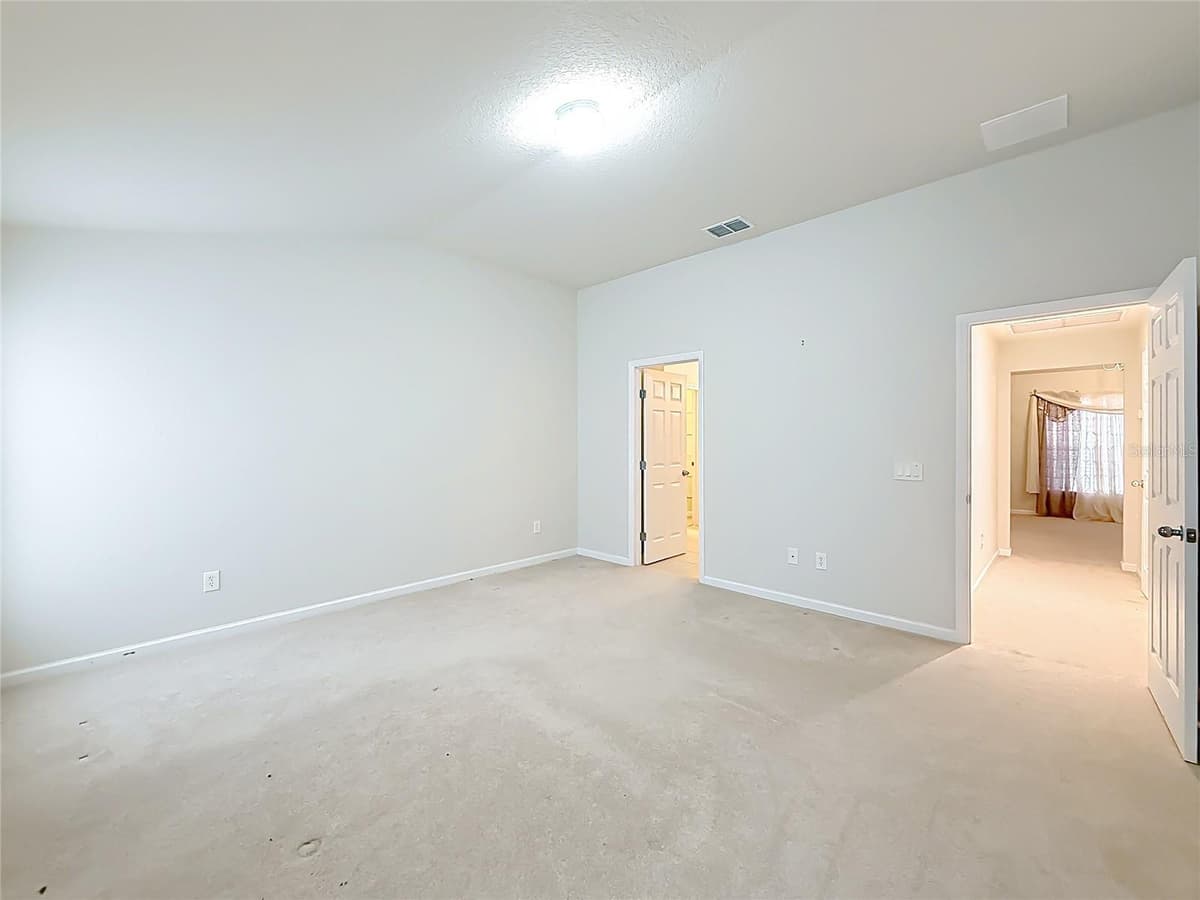 5669 40TH STREET — photo 30 of 61