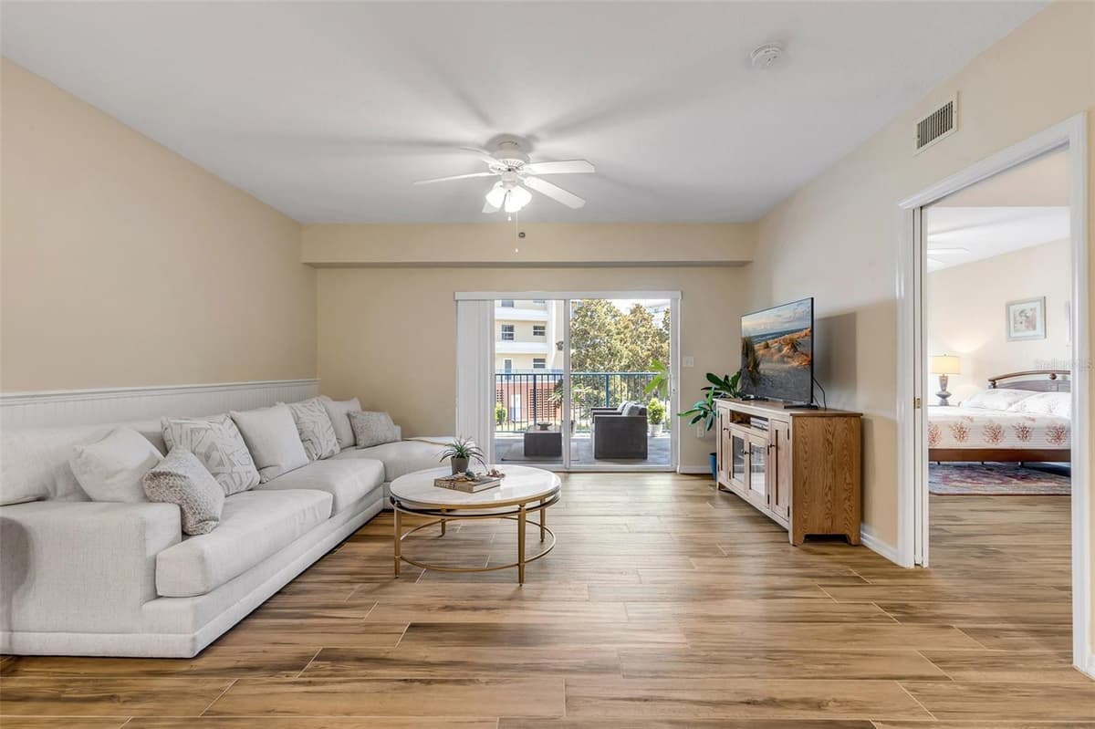 5300 ATLANTIC AVENUE — photo 7 of 91