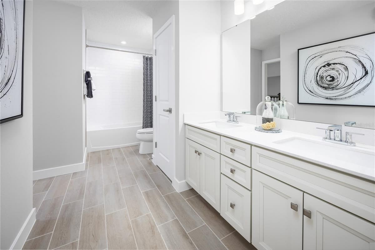 117 VENETIAN PALMS BOULEVARD — photo 12 of 17