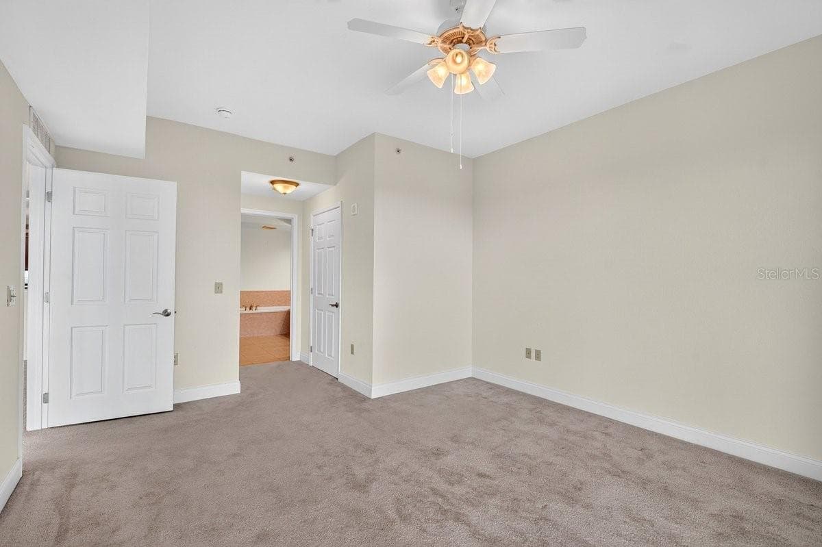 2801 RIDGEWOOD AVENUE — photo 20 of 78