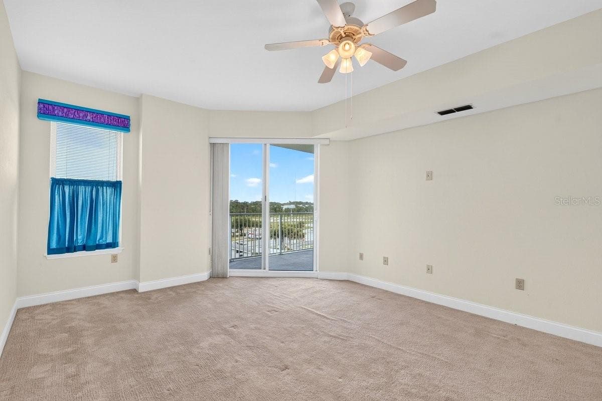 2801 RIDGEWOOD AVENUE — photo 19 of 78