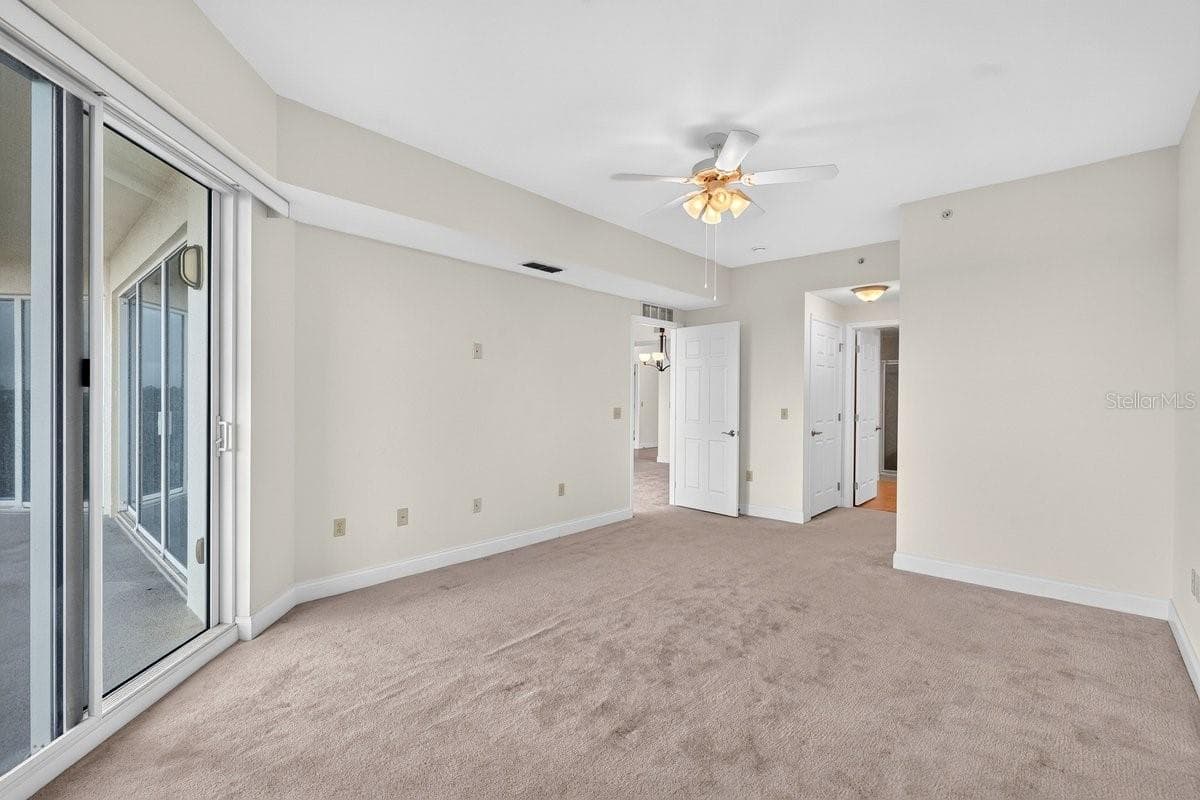 2801 RIDGEWOOD AVENUE — photo 9 of 78
