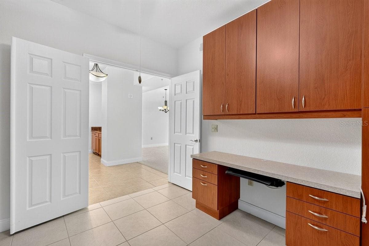 2801 RIDGEWOOD AVENUE — photo 54 of 78