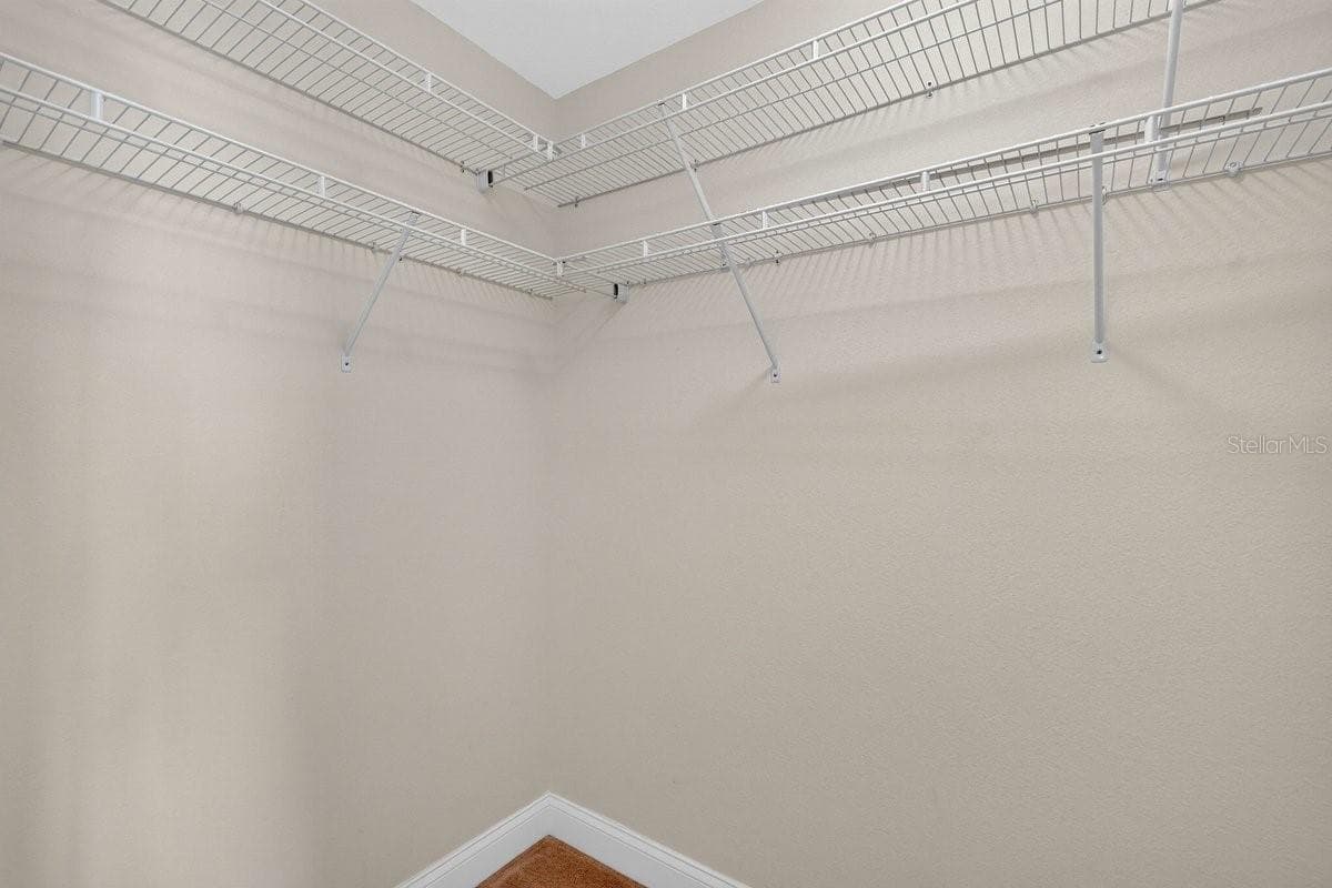 2801 RIDGEWOOD AVENUE — photo 21 of 78