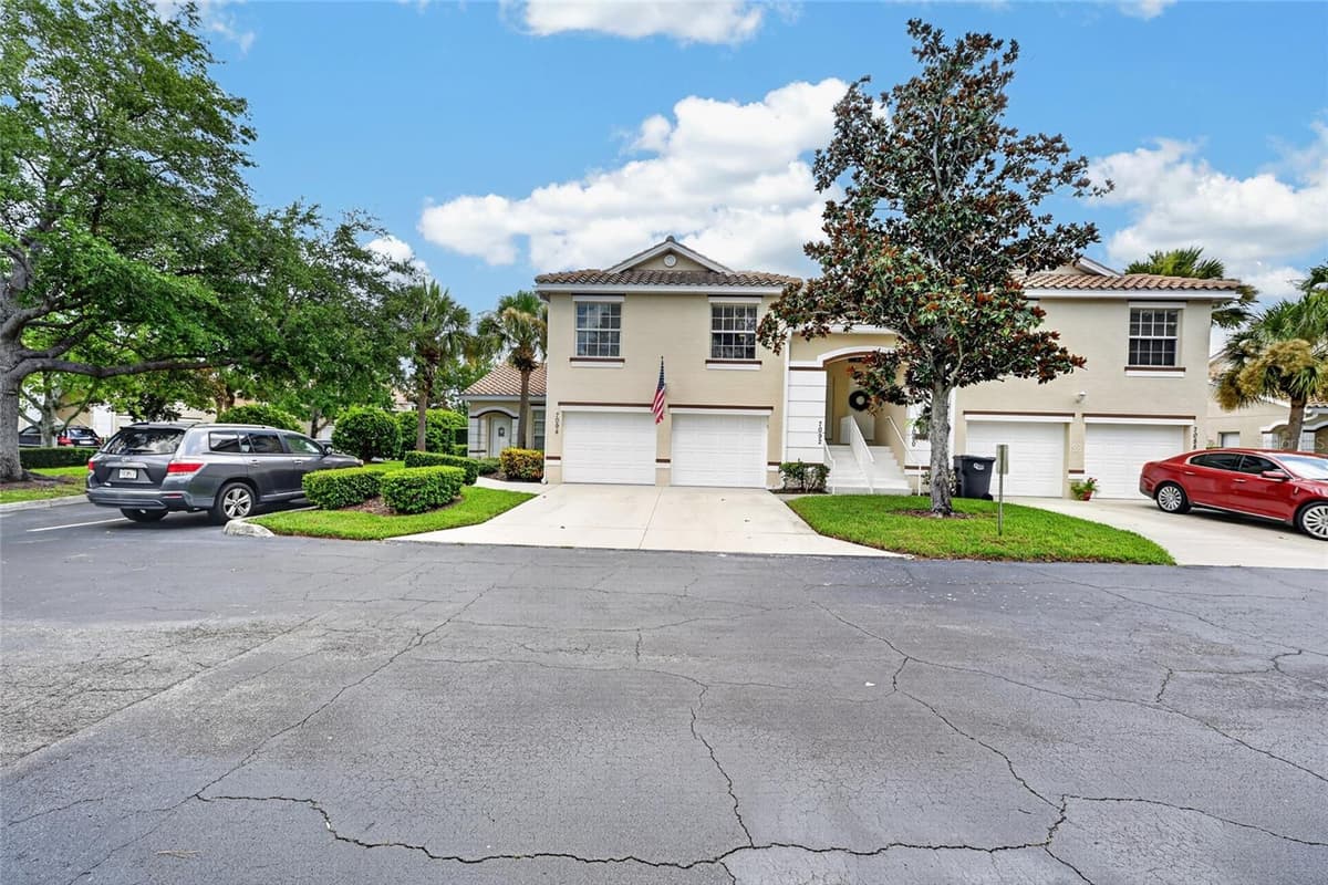 7092 STRAND CIRCLE — photo 41 of 64