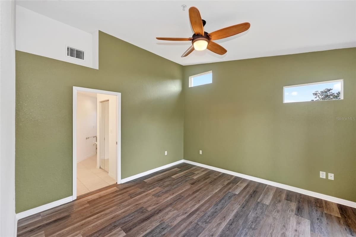 7092 STRAND CIRCLE — photo 24 of 64