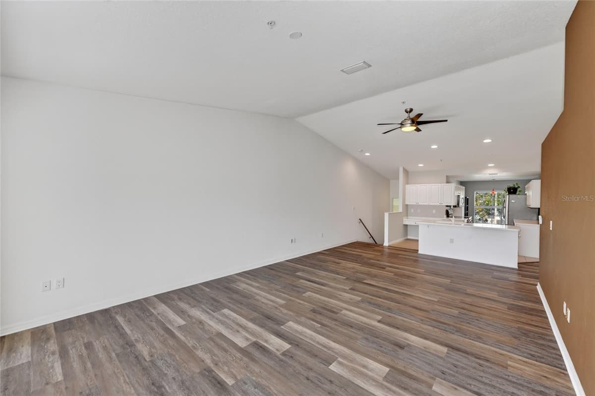 7092 STRAND CIRCLE — photo 18 of 64