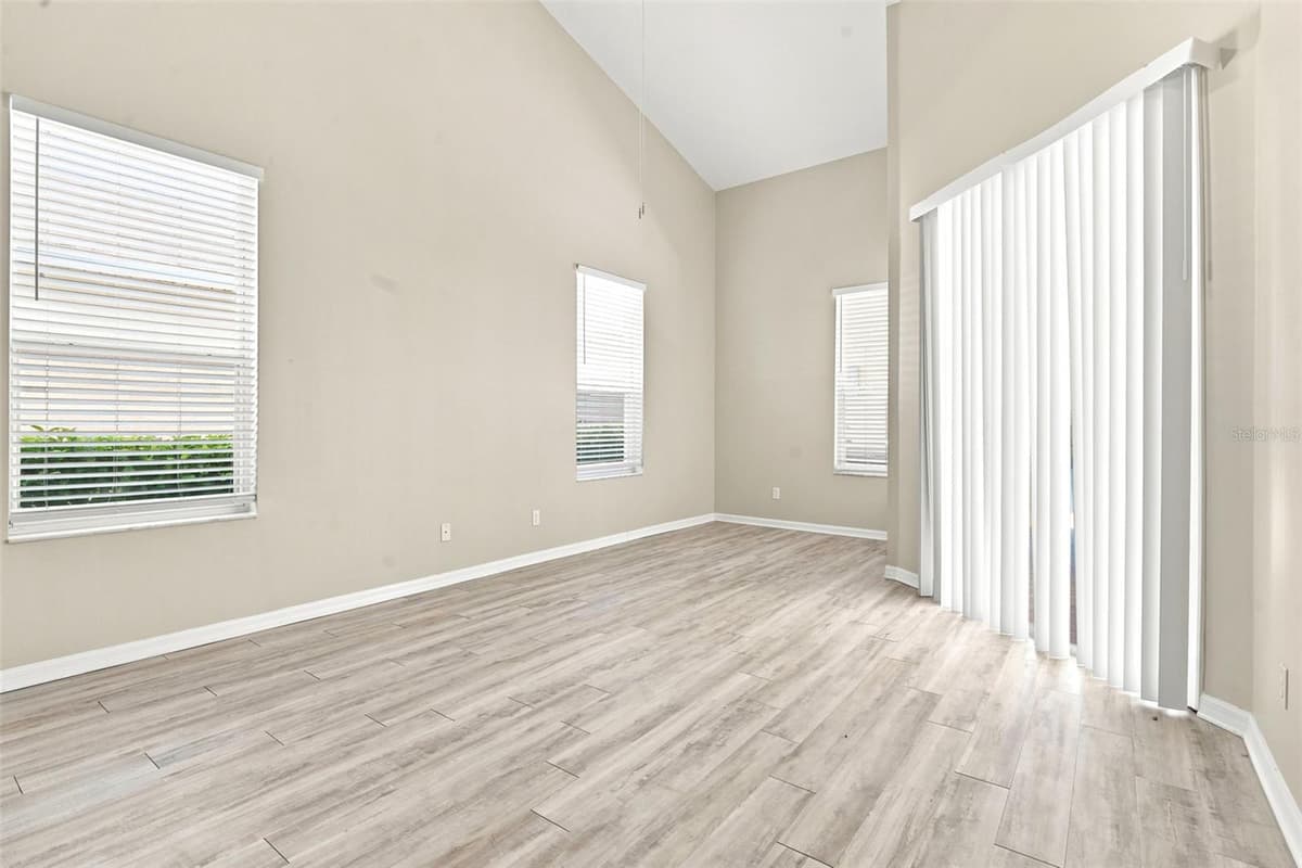 1526 CHERRY LAKE WAY — photo 45 of 81