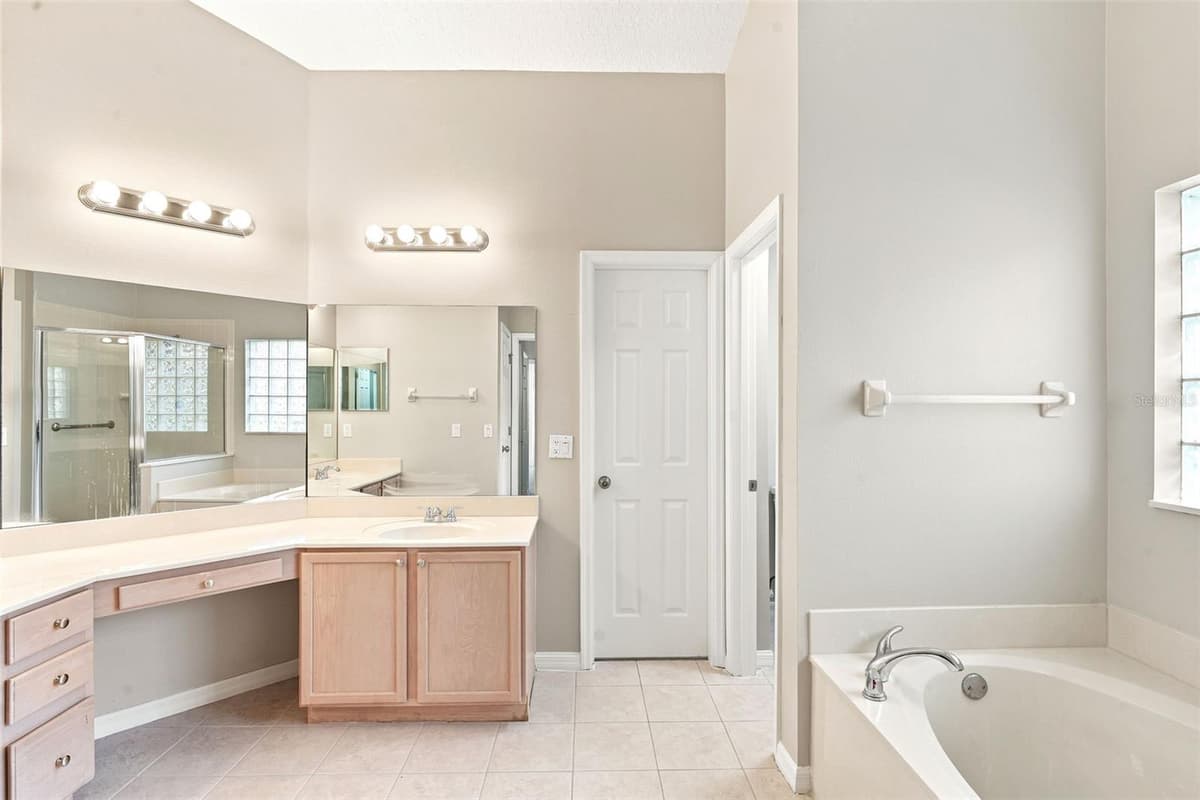 1526 CHERRY LAKE WAY — photo 47 of 81