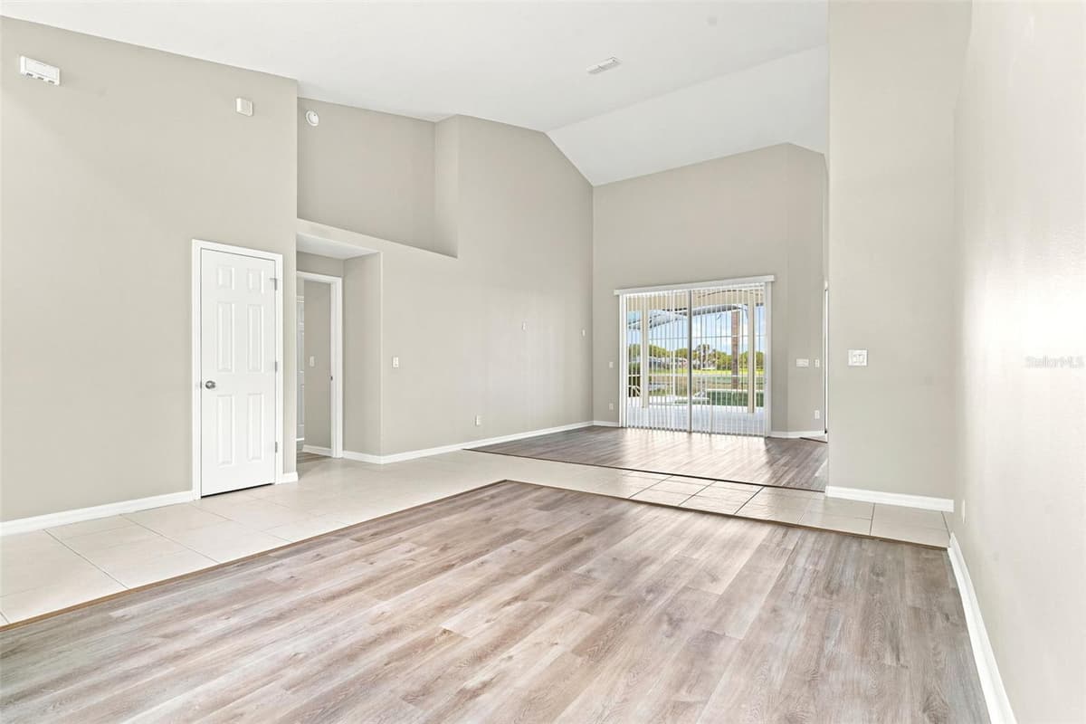 1526 CHERRY LAKE WAY — photo 7 of 81