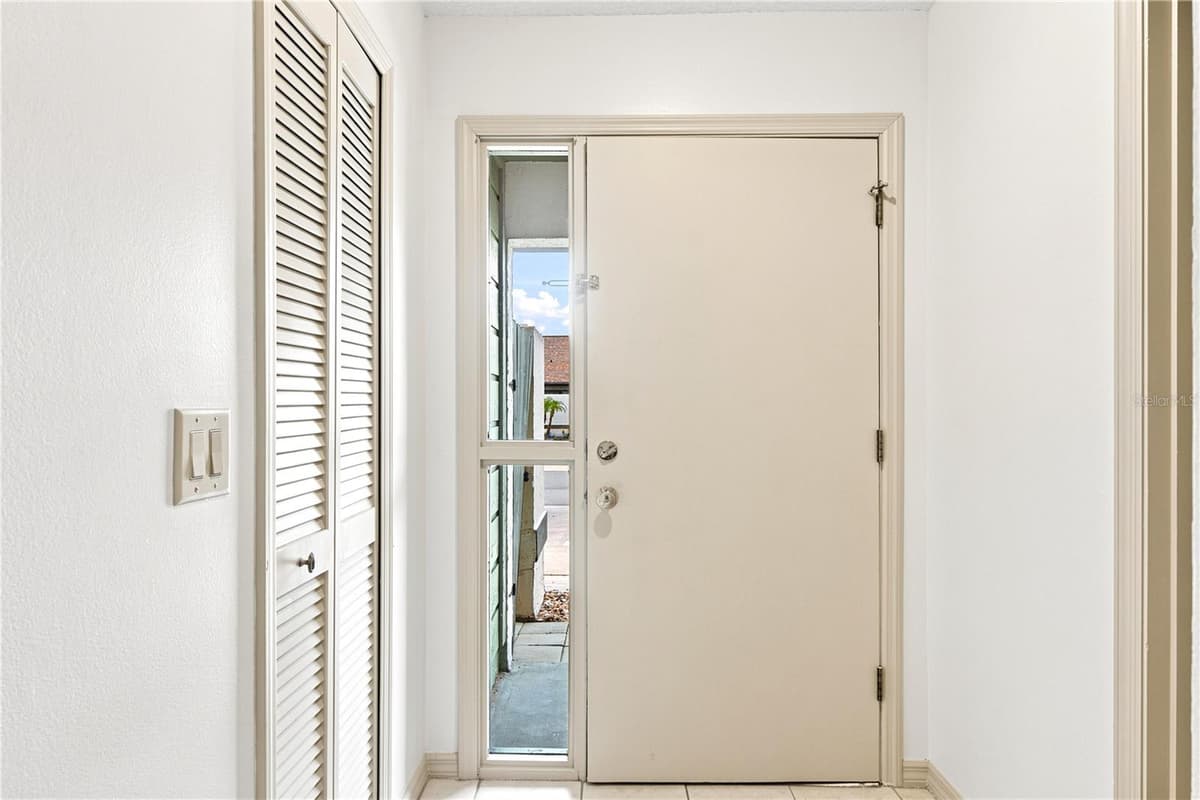 2475 TAHOE CIRCLE — photo 5 of 29