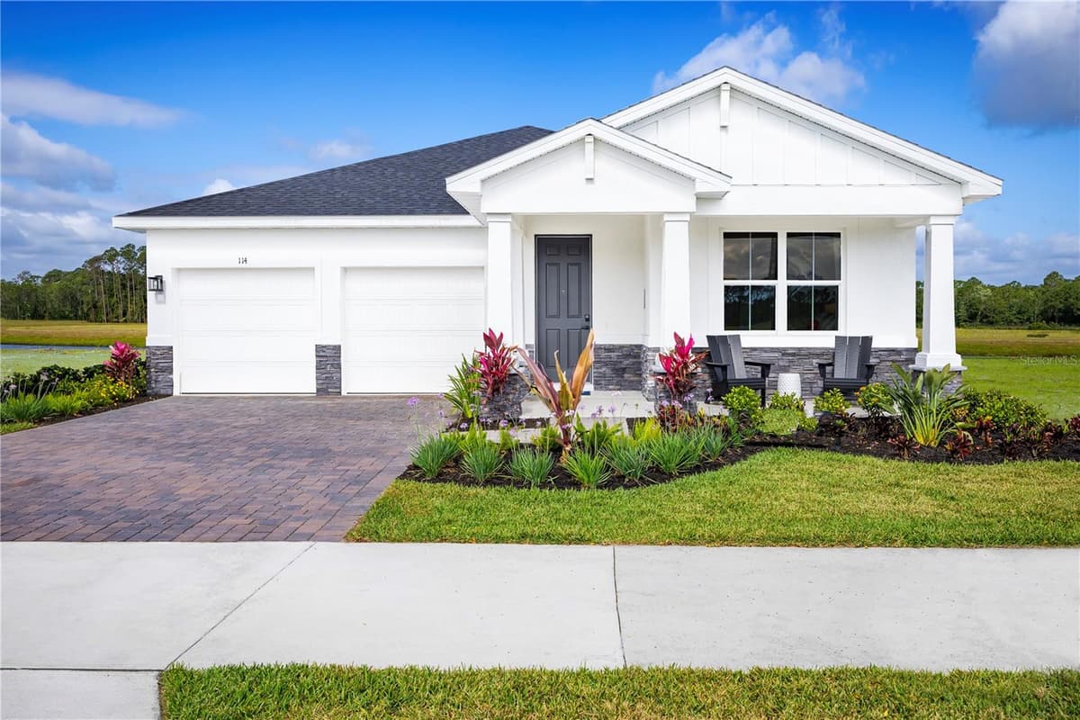 119 VENETIAN PALMS BOULEVARD — photo 1 of 14