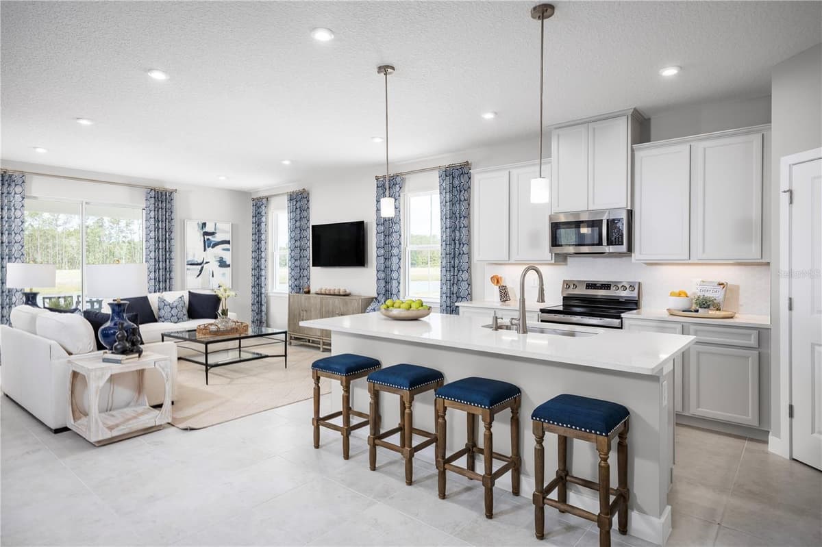 119 VENETIAN PALMS BOULEVARD — photo 4 of 14