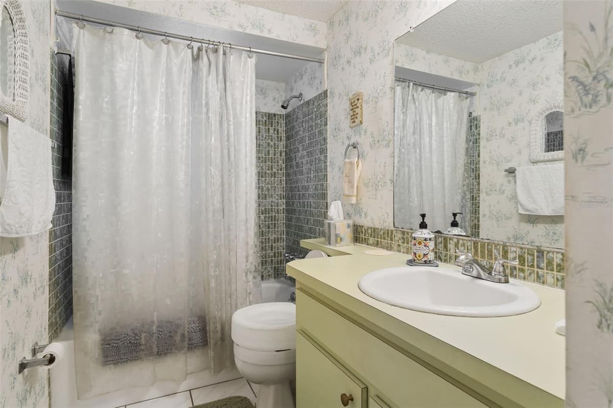 4104 BAY HILLS BOULEVARD — photo 15 of 31