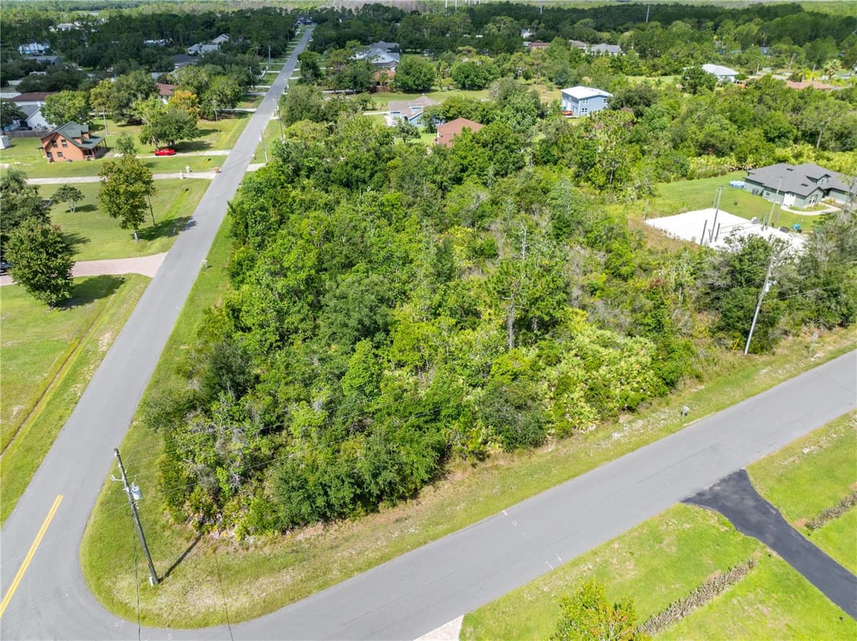 2240 BRONCO DR — photo 4 of 11