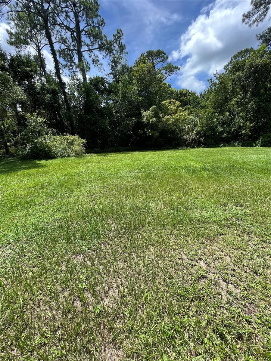 1292 HICKORY DRIVE — photo 4 of 5