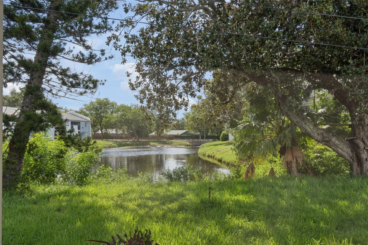 11435 OVAL DRIVE — photo 37 of 50