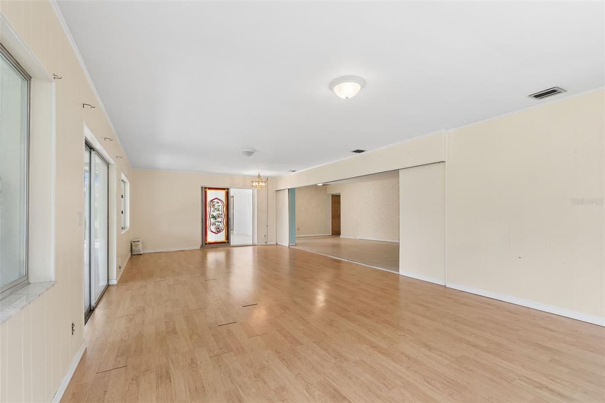 11435 OVAL DRIVE — photo 19 of 50