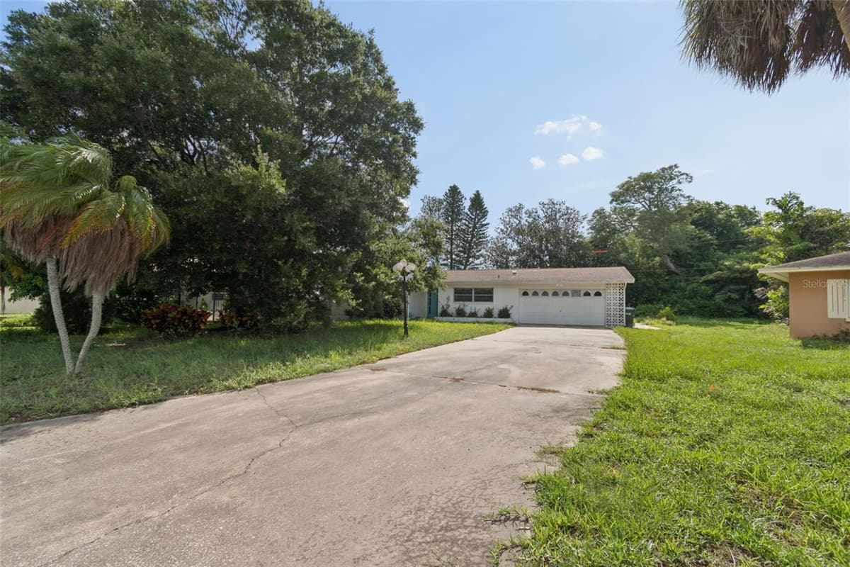 11435 OVAL DRIVE — photo 1 of 50